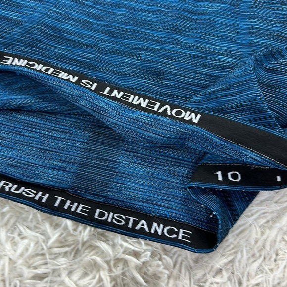 Lululemon Swiftly Tech Racerback Dark Maritime / Black / Lavender / Blue - Picture 2 of 4